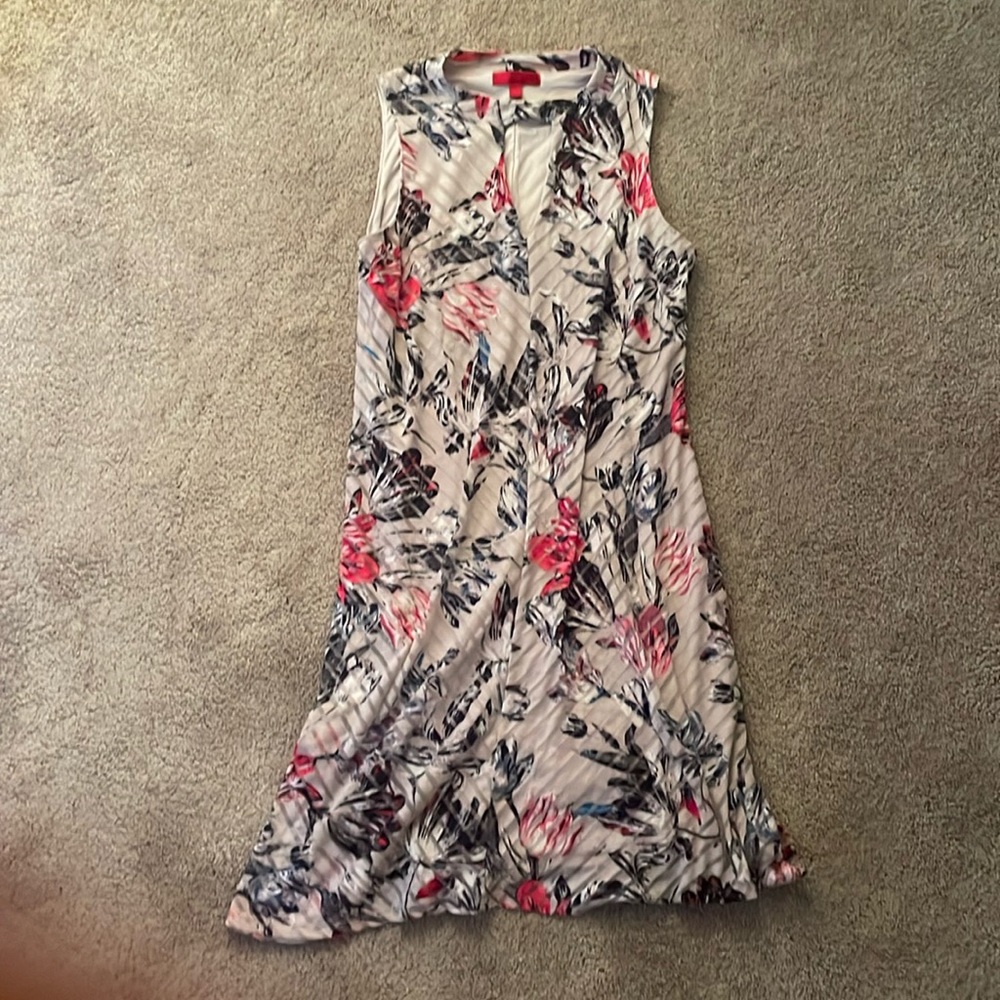 Sleeveless gray dress w/blue and pink florals